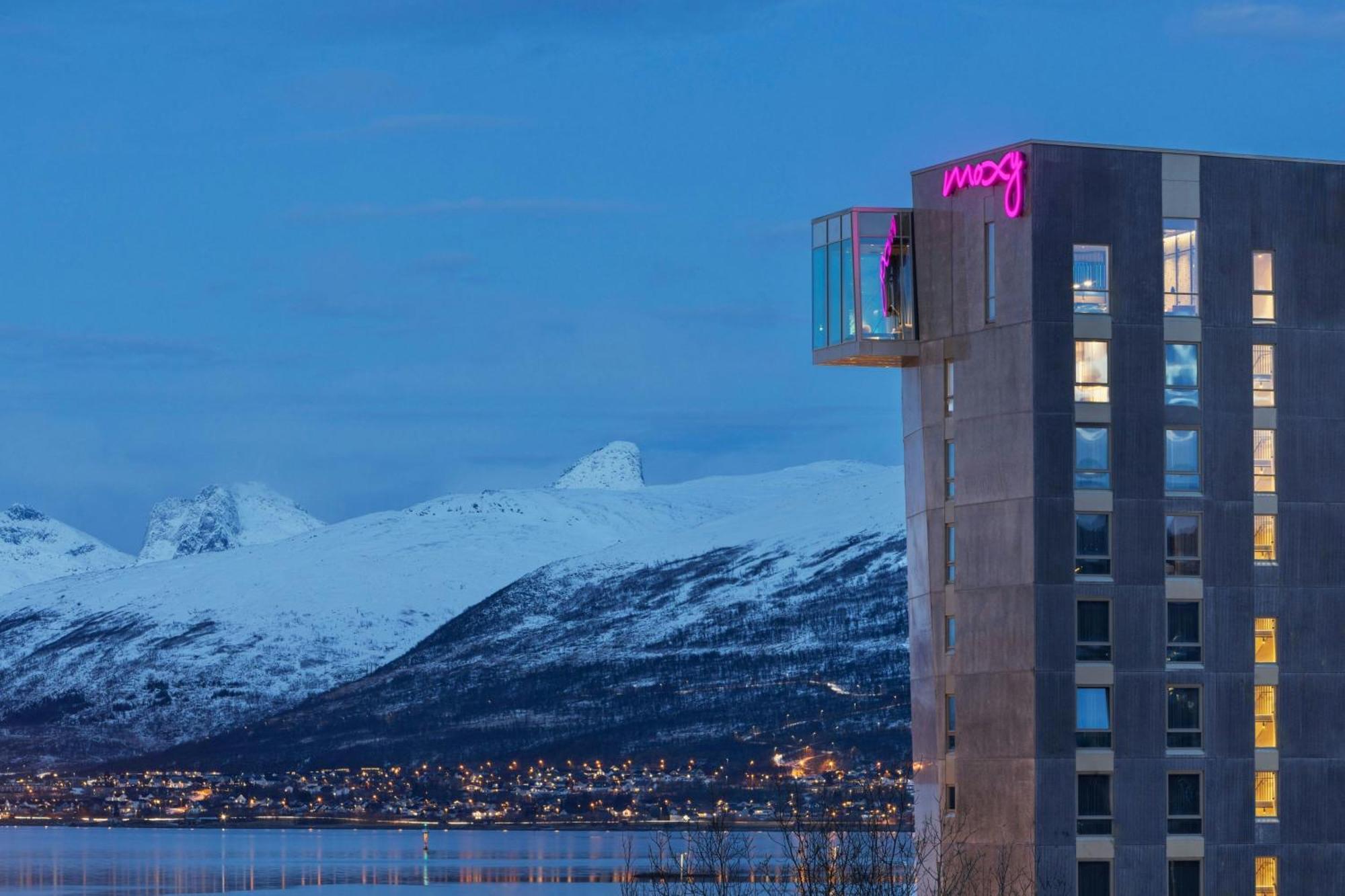 Moxy Tromso Hotel Exterior photo
