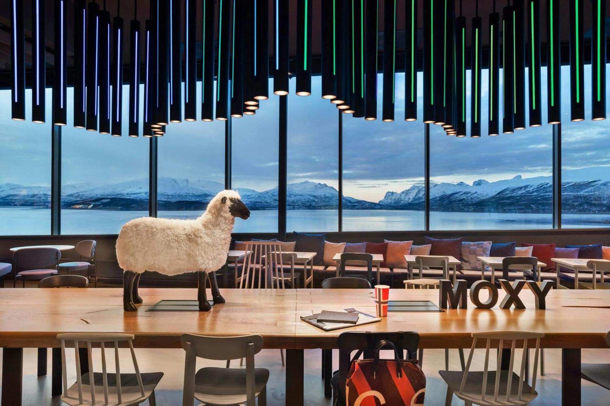 Moxy Tromso Hotel Exterior photo