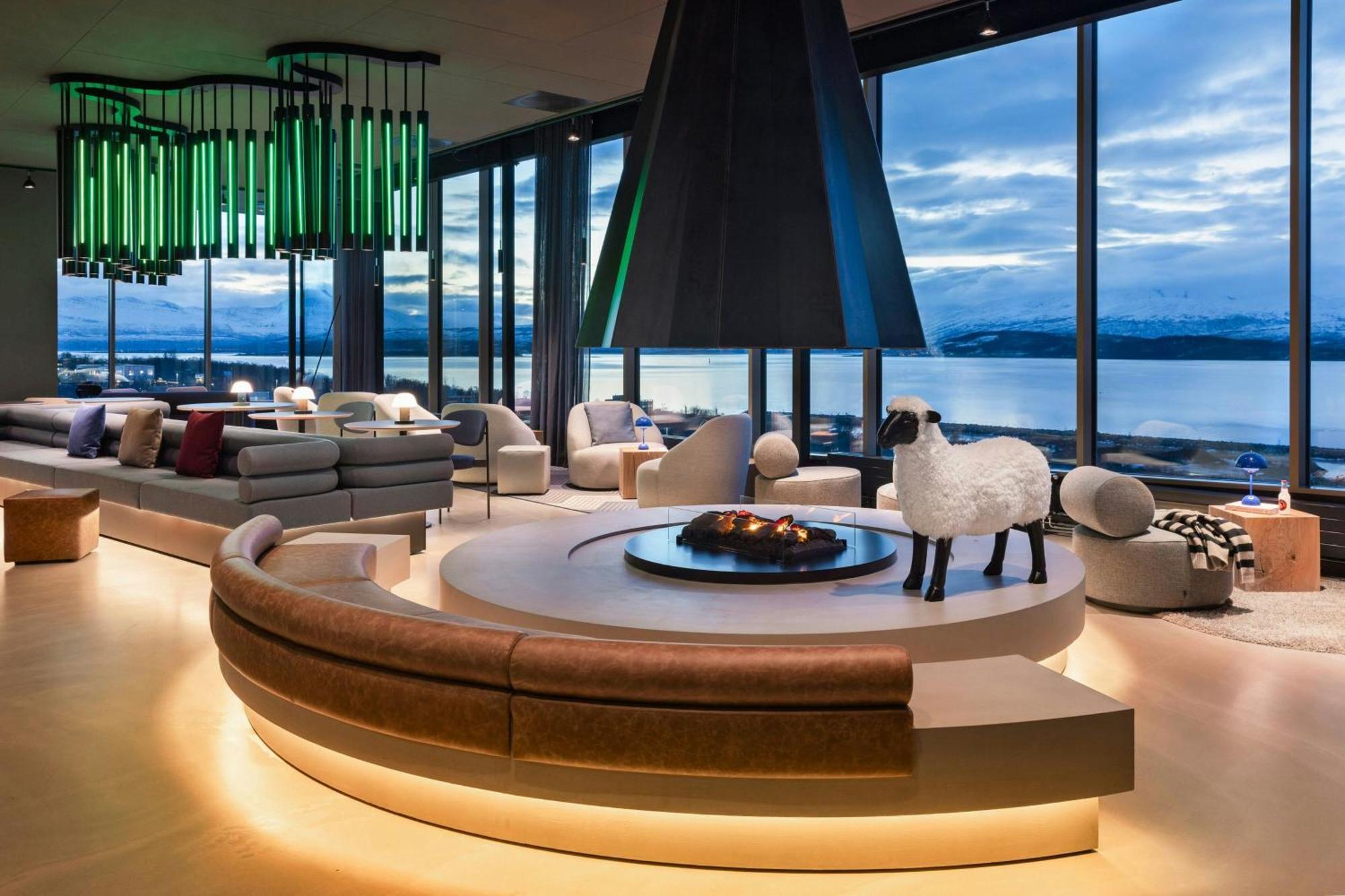 Moxy Tromso Hotel Exterior photo